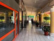 Renta de local Comercial en Plaza Laurel, Cuernavaca Morelos