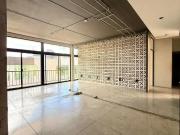 Renta de local comercial ideal para oficinas, 2 Privadas...