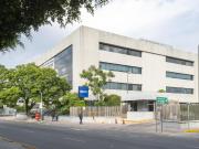 Renta de oficinas profesionales amuebladas para 10...