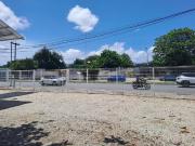 RENTA DE TERRENO EN AVENIDA PRINCIPAL