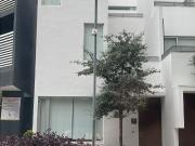 Renta Casa Town House En Nuevo Sur Monterrey, N.L....