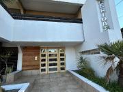 Renta departamento AMPLIO en Hipódromo con vista