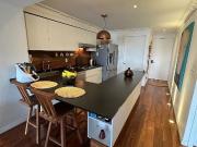 renta departamento amueblado atrás del hospital español,...