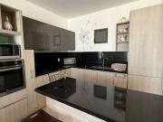 RENTA DEPARTAMENTO AMUEBLADO EN CONDOMINIO CATENA...