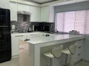 RENTA DEPARTAMENTO AMUEBLADO. LOMAS TAURINAS