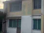 RENTA DEPARTAMENTO CON EXCELENTE UBICACIÓN, SALA...