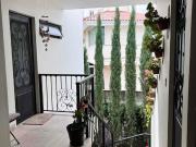 Renta Departamento loft en planta baja amueblado con...