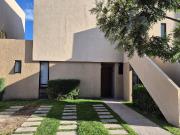 RENTA DUPLEX PLANTA BAJA JURIQUILLA, ALTOS