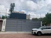 RENTA EDIFICIO COMERCIAL CON SALÓN DE CAPACITACIONES EN...