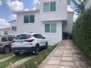 ¡renta espectacular residencia en vista esmeralda con...