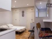 Acogedor Estudio en alquiler en Almagro, Madrid