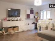 Nuevo Habitación en alquiler en Valdezarza, Madrid Nuevo Habitación en alquiler en Valdezarza, Madrid