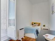 Bonito Habitación en Calle de la Sal, Sol