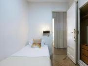 Barato Habitación en Calle de Sagasta, Trafalgar