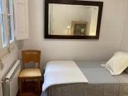 ¡Oferta! Habitación en Carrer del Rosselló, Dreta de...