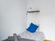 ¡Renta! Habitación en Carrer d'Elkano, El Poble sec