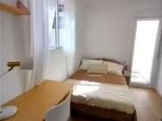 Bonito Habitación en piso compartido, Cabanyal, Valencia