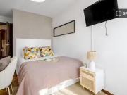 ¡En alquiler! Habitación en piso compartido de 6...
