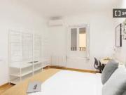 Nuevo Habitación en piso compartido de 7 habitaciones,...