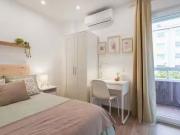 Bonito Habitación en Plaza de José Moreno Villa Bonito Habitación en Plaza de José Moreno Villa