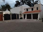 RENTA HERMOSA CASA EN LEON MODERNO