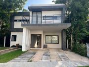 RENTA HERMOSA CASA SENDEROS DE MAYAKOBA P.C. $50,000...