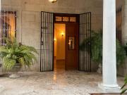 RENTA HERMOSA CASONA ESTILO CONTEMPORÁNEO CON EXCELENTE...