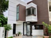 Renta hermosas casa en Residencial ?rbolada con alberca...