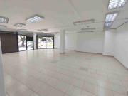 Renta Hermoso Local 135 m2 en Avenida Colón, mucha...