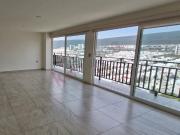 Renta hermoso y amplio departamento en El Refugio