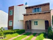 RENTA linda casa doble altura RENTA linda casa doble altura