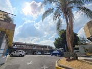 Renta Local Comercial en Esquina en Fraccionamiento El...