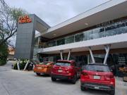 Renta Local Comercial en Plaza Alberia