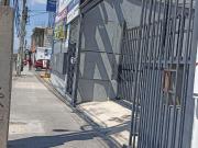 Renta Local Comercial sobre Bernardo Quintana en Loma...