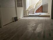 Renta local de 2 pisos en centro comercial, Plaza...