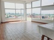 Renta Local en Edificio Comercial Zona Norte, Cuernavaca Mor