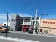 Renta local en plaza comercial en planta baja