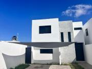 Renta MODERNA Y AMPLIA CASA en Gran San Pedro Cholul