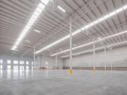 Renta nave de 6,380m2 tipo Cross Dock en Parque...
