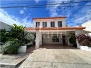 RENTA O VENTA CASA RESIDENCIAL DE 2 PLANTAS TOTALMENTE...