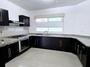 Renta o venta de casa en fraccionamiento vistancias...