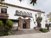 Renta Oficina 142m2 amueblada dentro Casa Uso de Suelo...