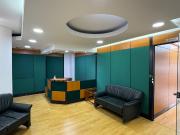 Renta oficina 540m2 totalmente amoblada Naciones Unidas...