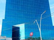 Renta oficina edificio de cristal torre 1370, Blvd. Díaz...