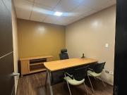 Renta Oficina en Las Torres, Valle Oriente