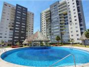 RENTA PENTHOUSE AMUEBLADO CON CUARTO DE SERVICIO EN...