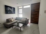 RENTA PRECIOSA CASA AMUEBLADA EN ZONA CENTRO
