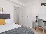 ¡En alquiler! Se alquila habitación en Coliving en...