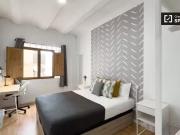 ¡En alquiler! Se alquila habitación en piso de 4...