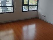 RENTA SE SUITE SIN MUEBLES AMPLIA 70m2